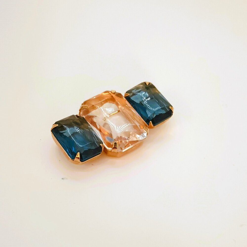 Avon Triple Stone Bar Brooch Gold Blue & Champagne Emerald Cut Vintage Pin